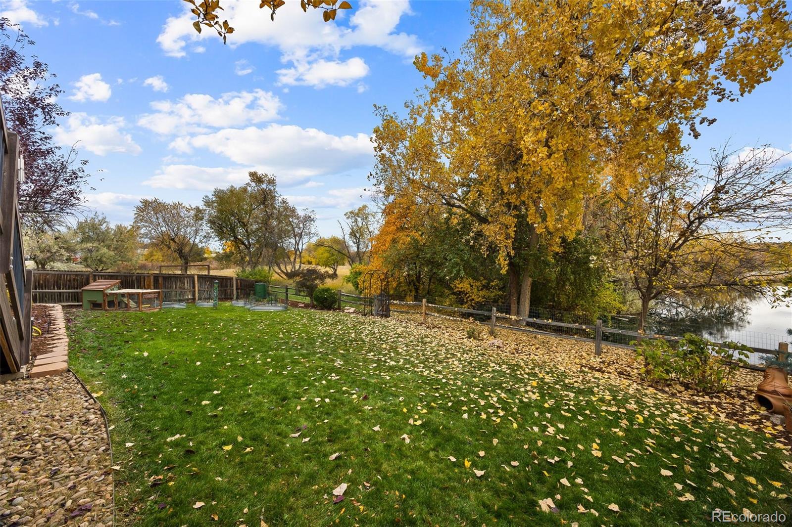 3442 S Newland Court