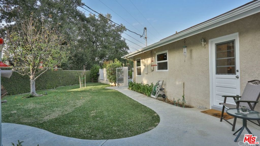 1229 Valebrook Place