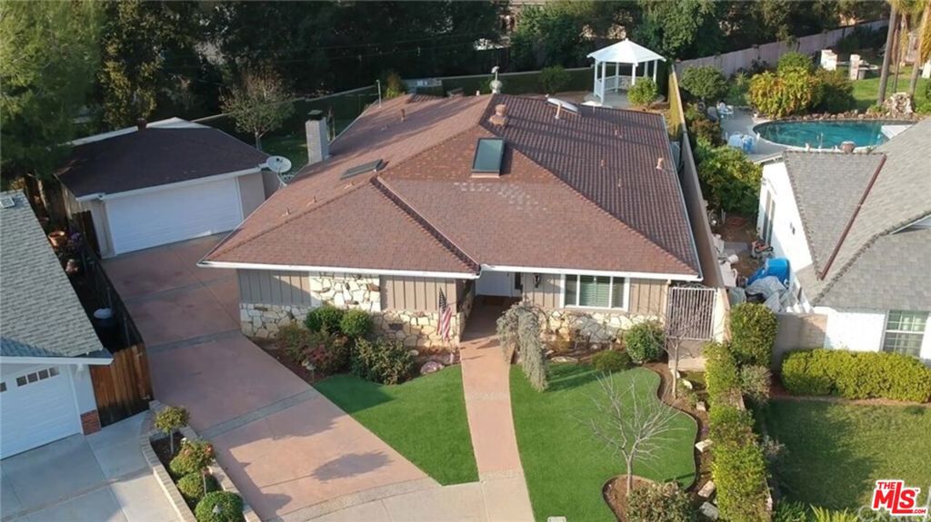 1229 Valebrook Place