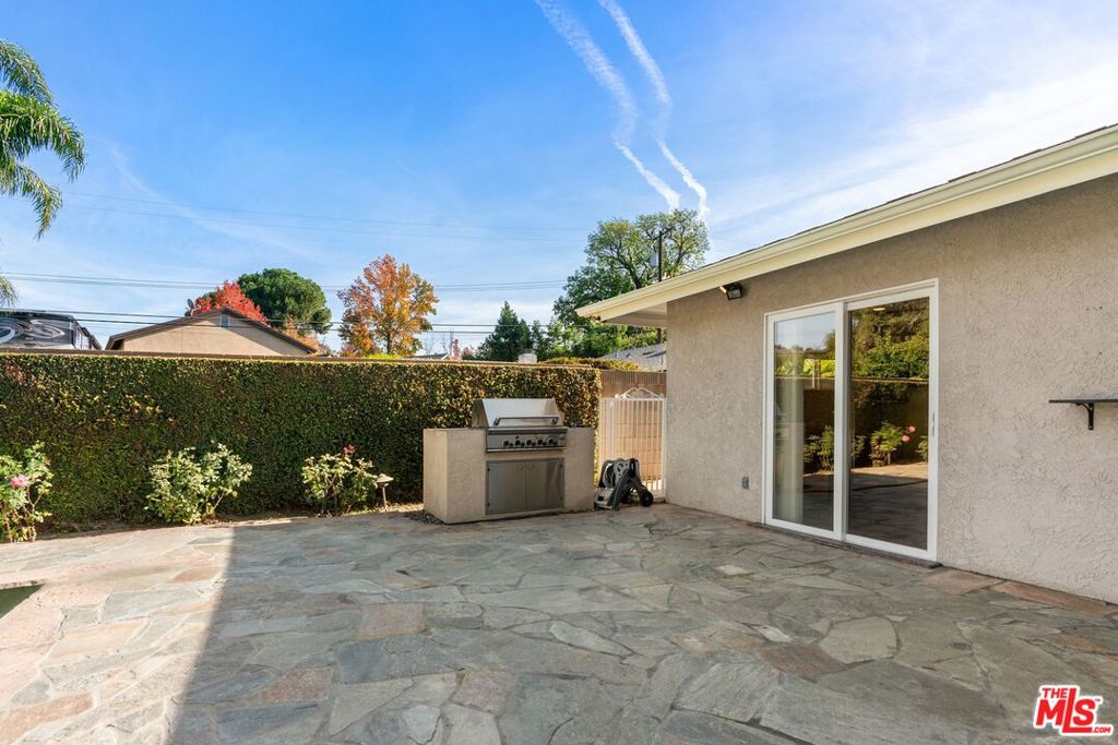 1229 Valebrook Place