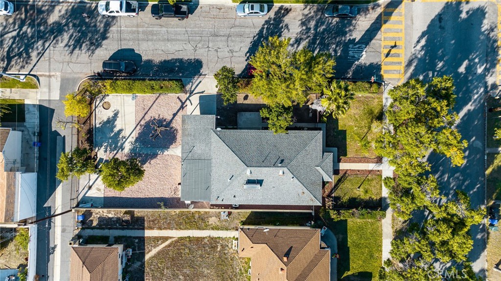 591 N Campus Avenue