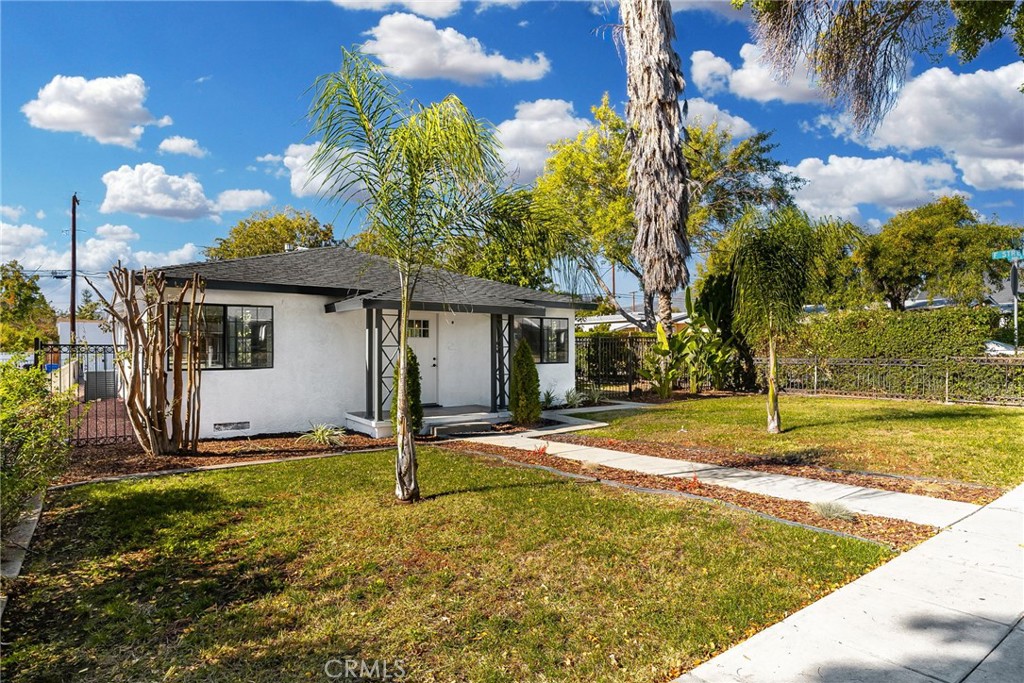 591 N Campus Avenue