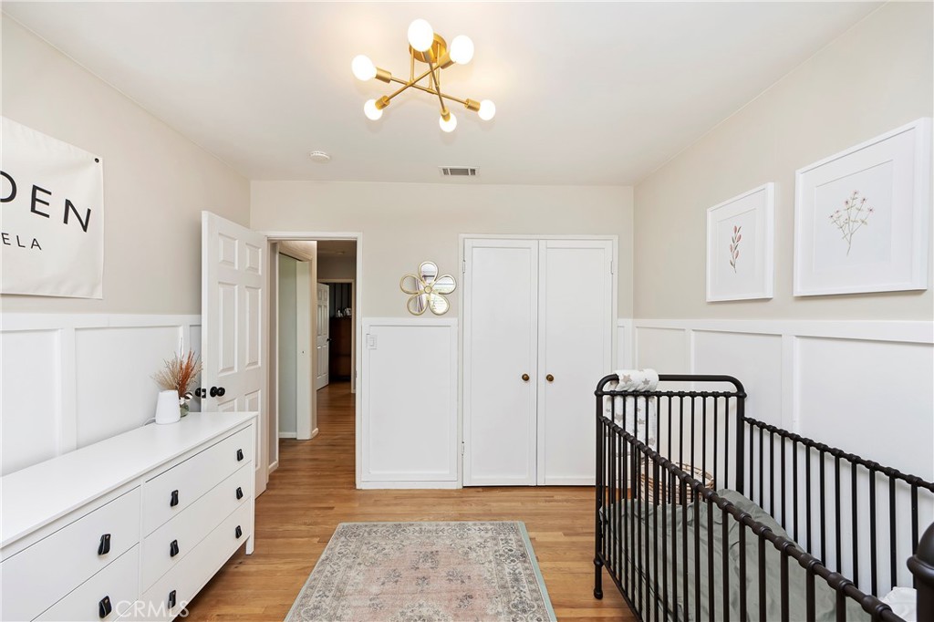 437 W Southgate Avenue