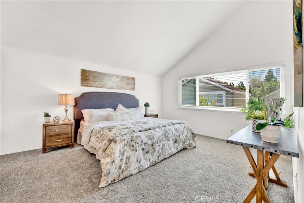 8 Tanglewood Drive