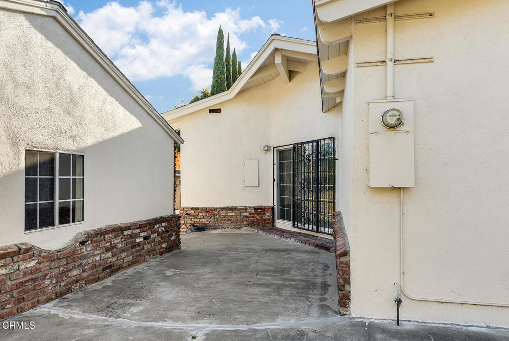 1105 Alhambra Road C