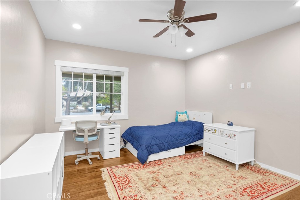 860 N Michigan Avenue