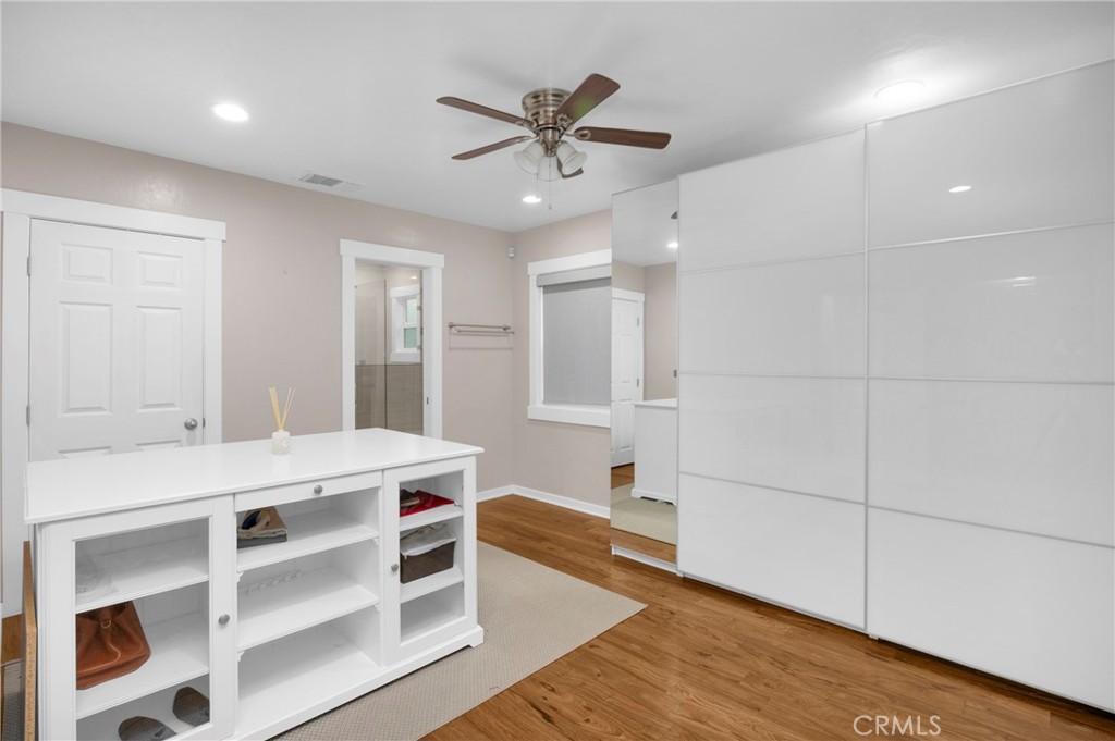 860 N Michigan Avenue