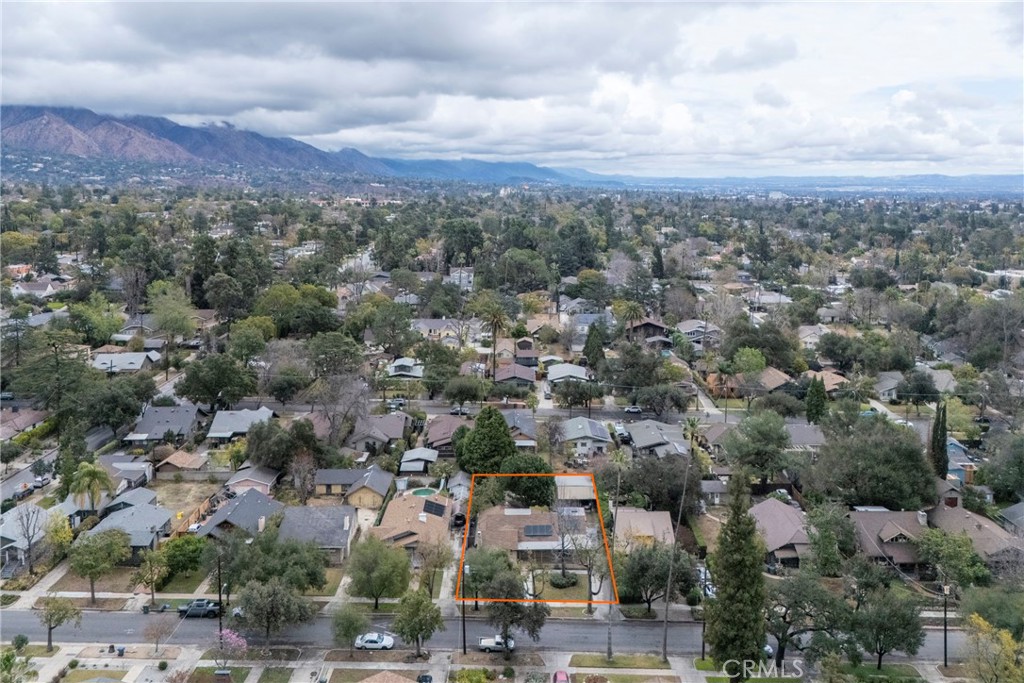 860 N Michigan Avenue