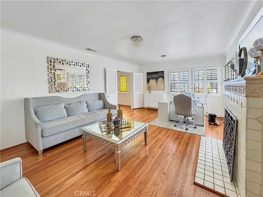 163 N Mission Drive