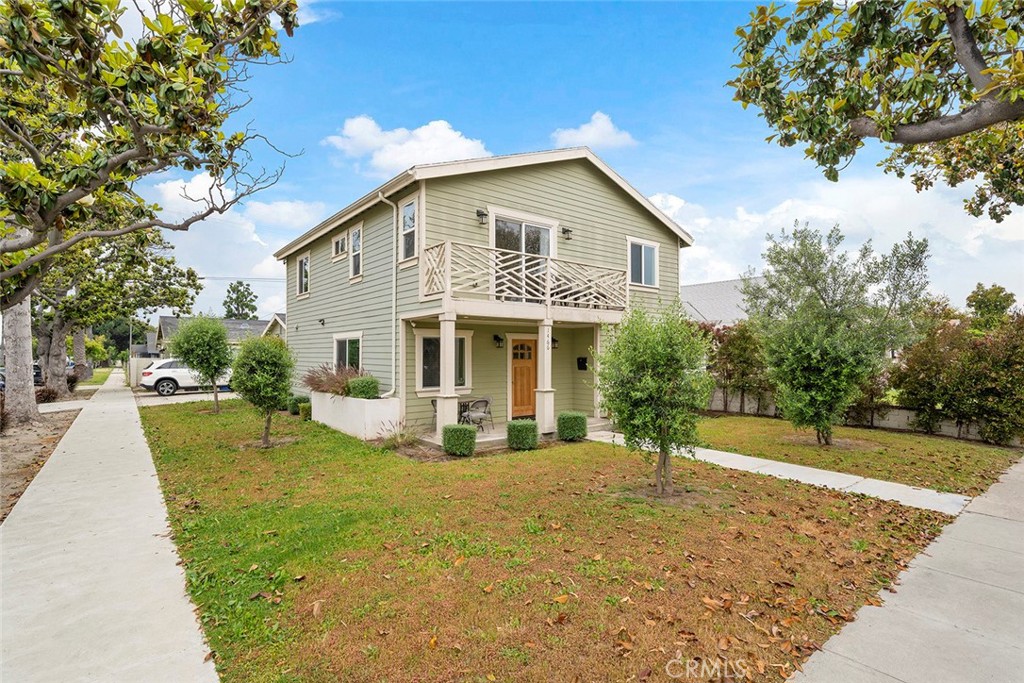 1466 W 49th Street