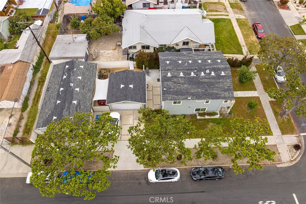 1466 W 49th Street