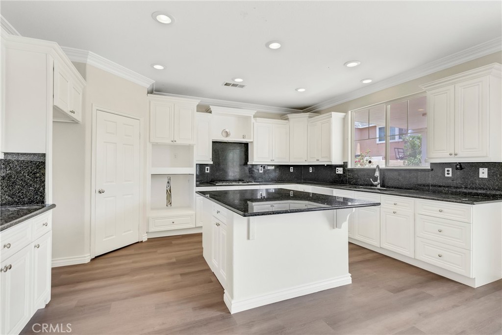 7316 Canterwood Court