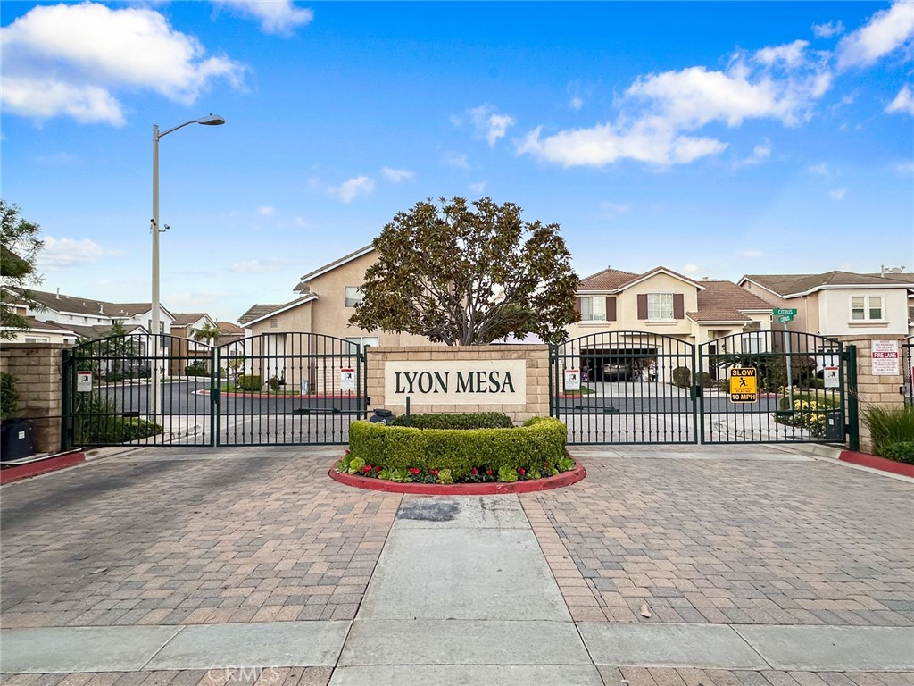2807 Hazel Place