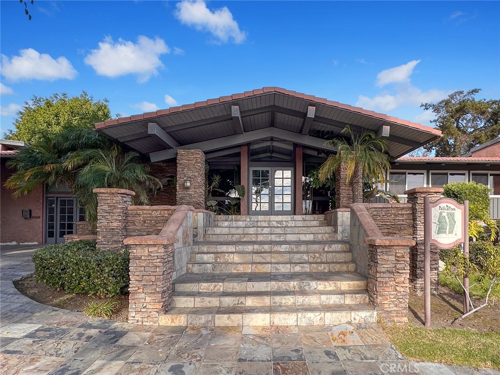 23302 Marigold Avenue Y202