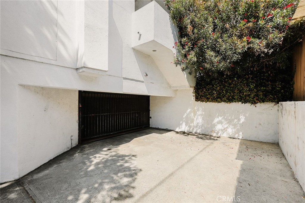 10929 Missouri Avenue
