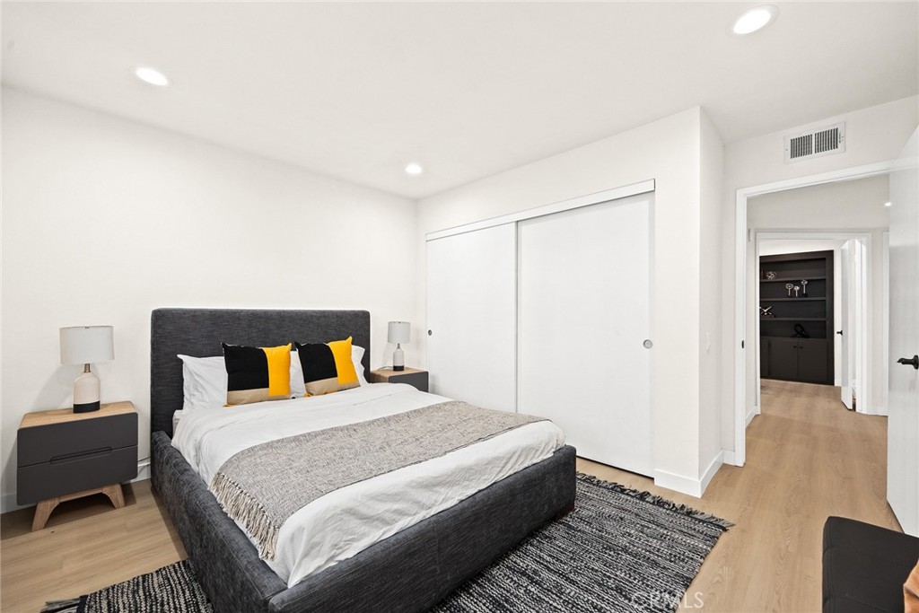 16011 La Monde Street