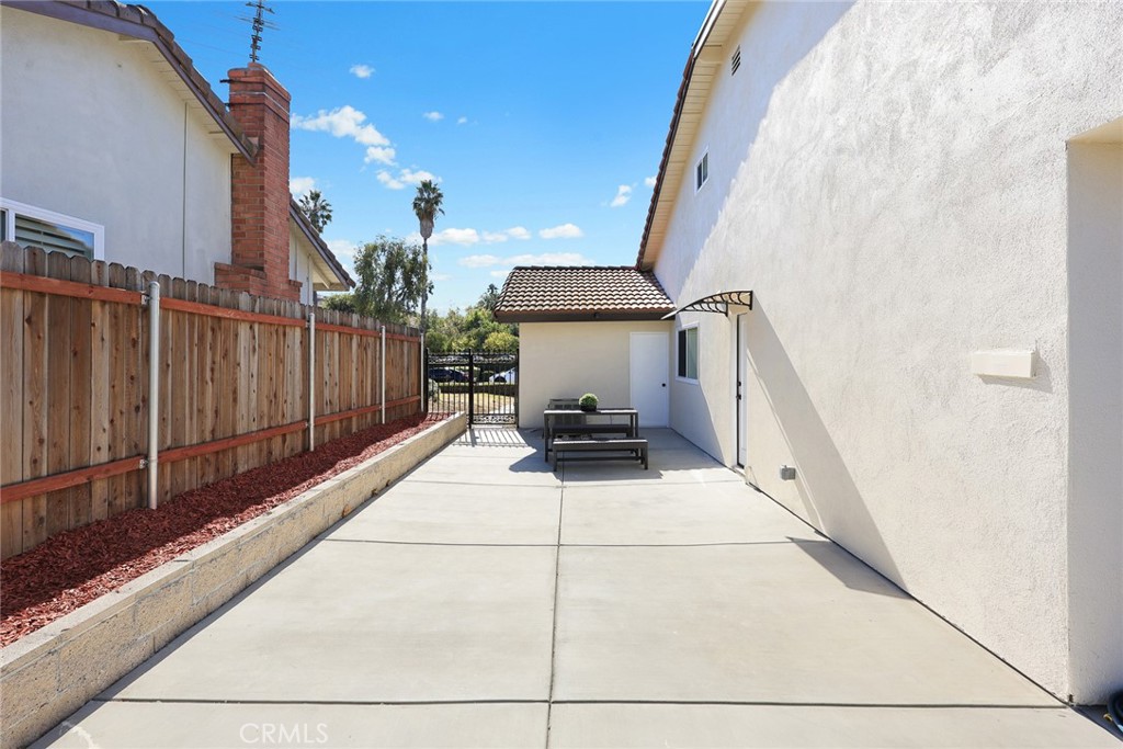 16011 La Monde Street