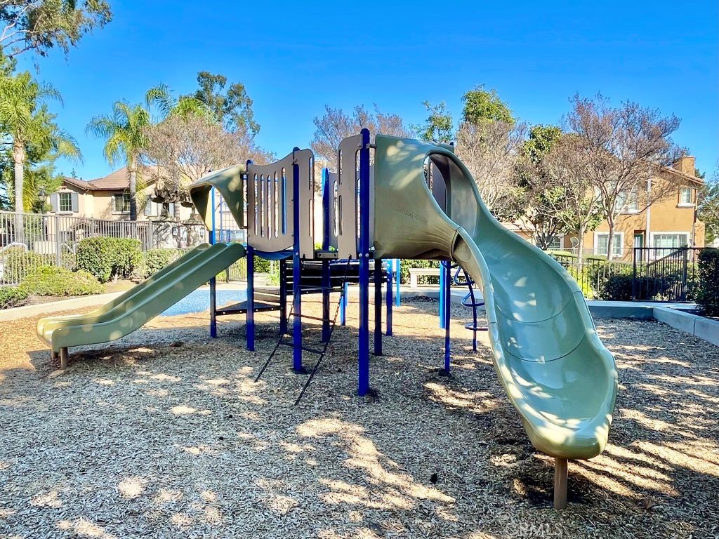 2025 E Harvard Privado C