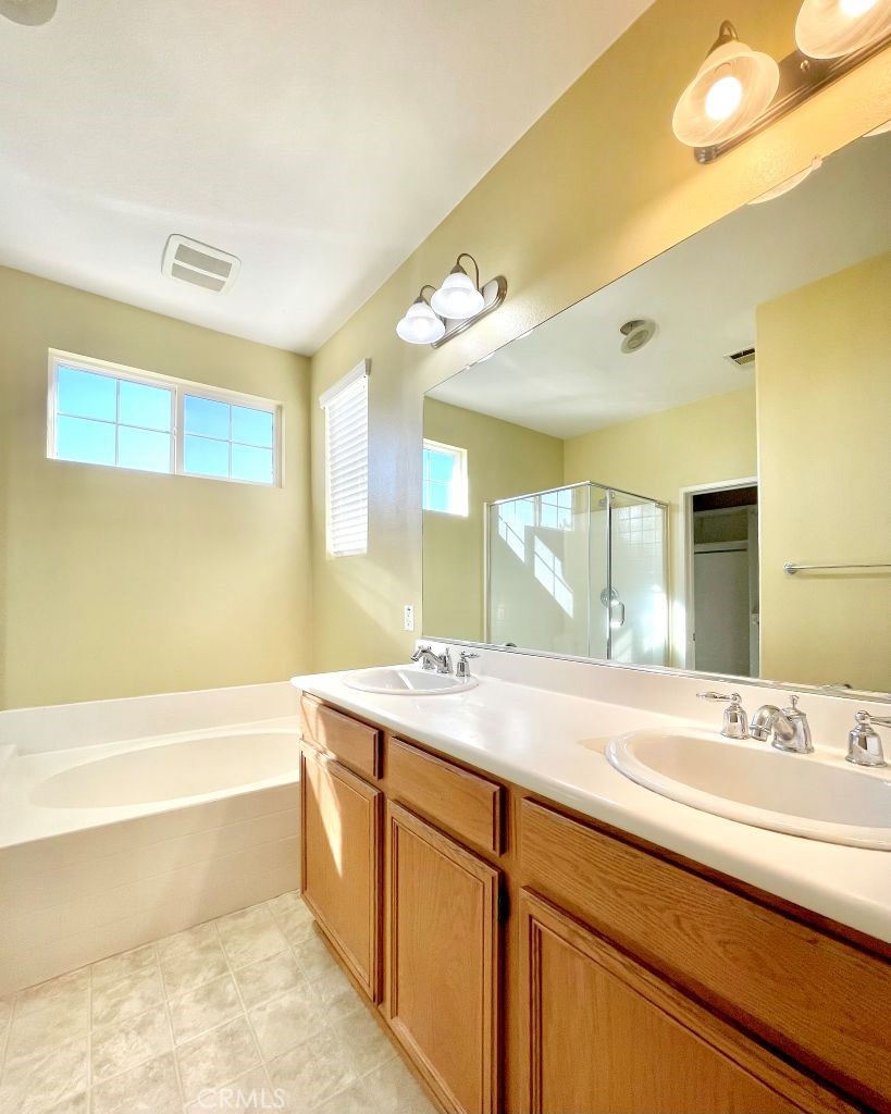 2025 E Harvard Privado C