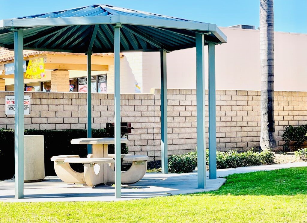 2025 E Harvard Privado C