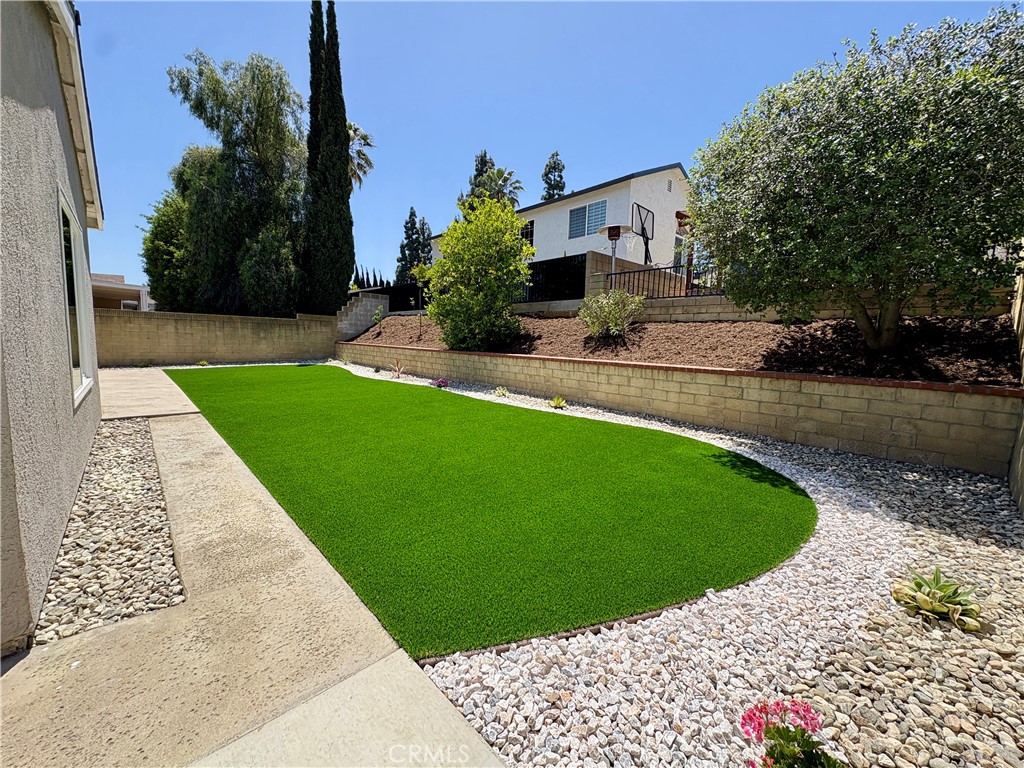 1811 Nausika Avenue