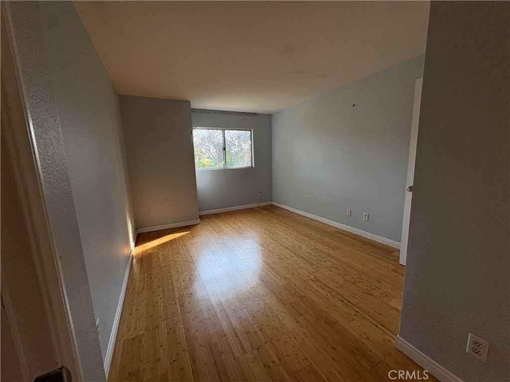 800 Grand Avenue A18