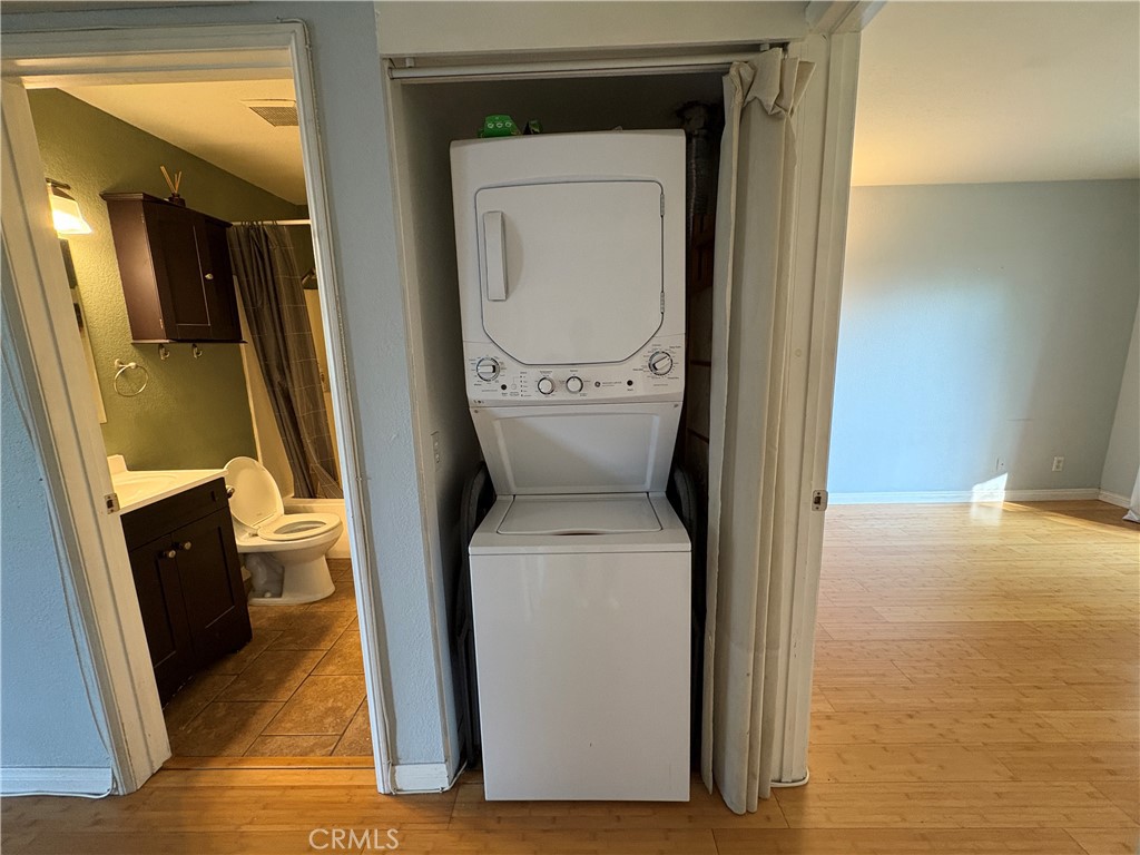 800 Grand Avenue A18