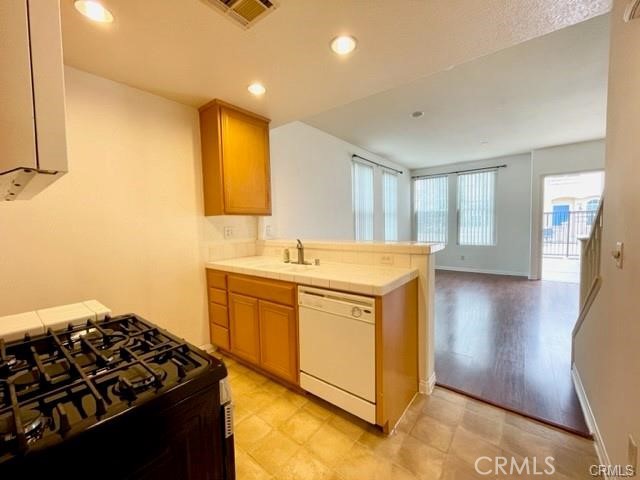 15447 Pomona Rincon Road 528