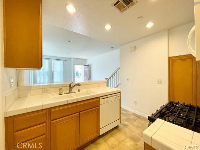 15447 Pomona Rincon Road 528