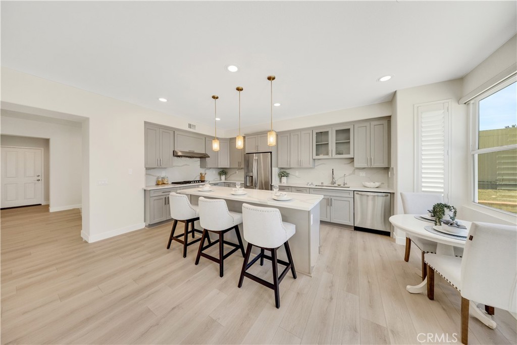 2943 Westbourne Place