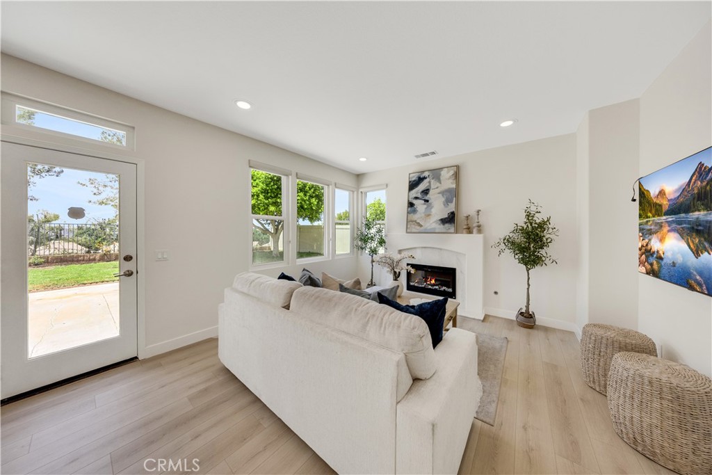 2943 Westbourne Place