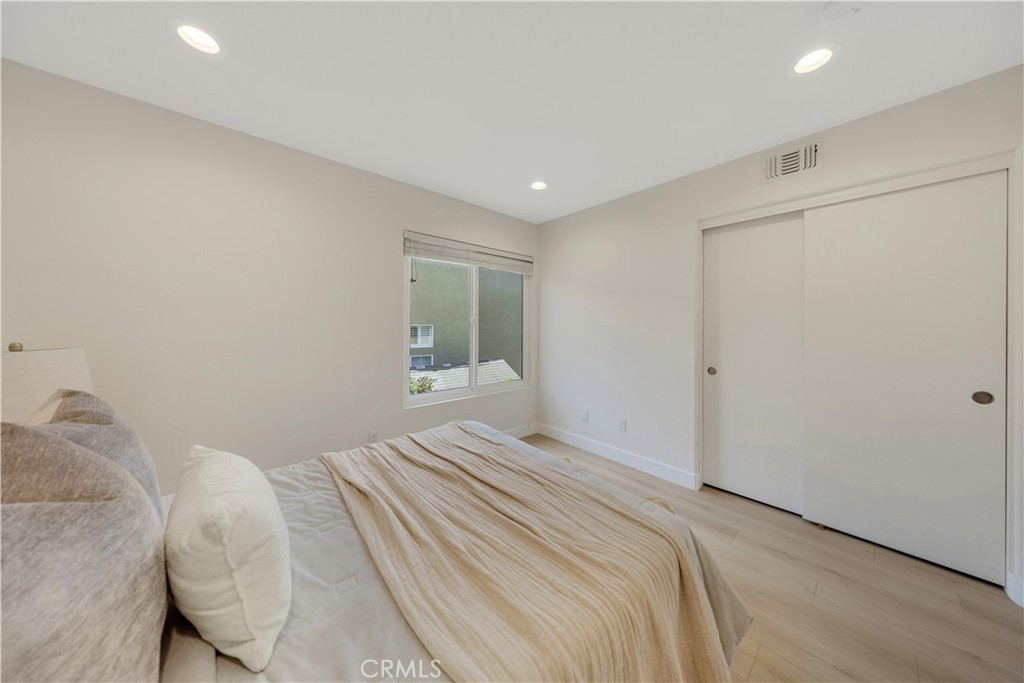 2943 Westbourne Place