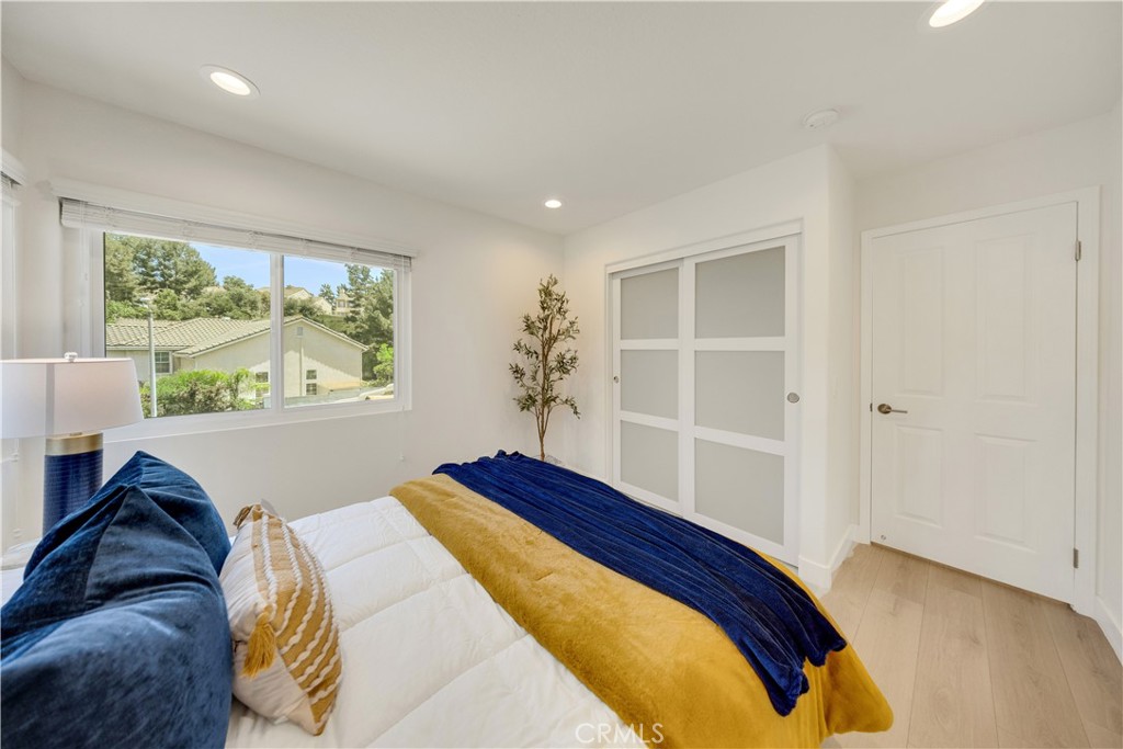 2943 Westbourne Place