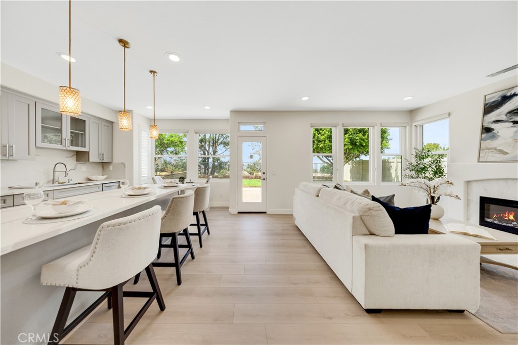 2943 Westbourne Place