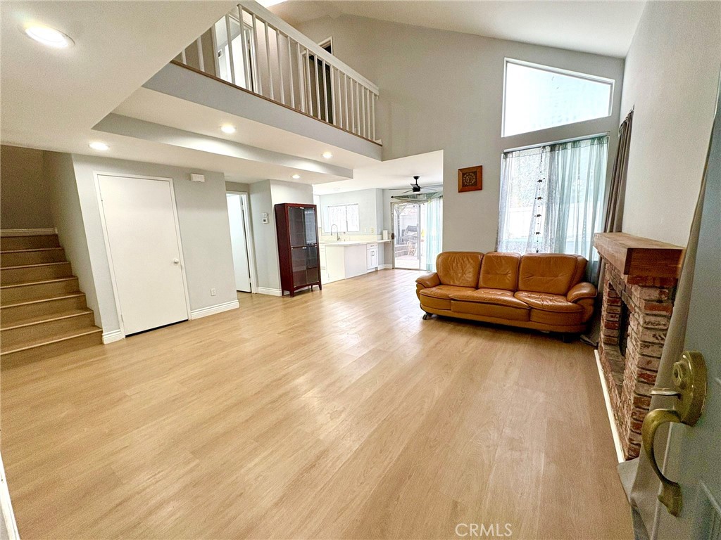 2747 Fairlane Place