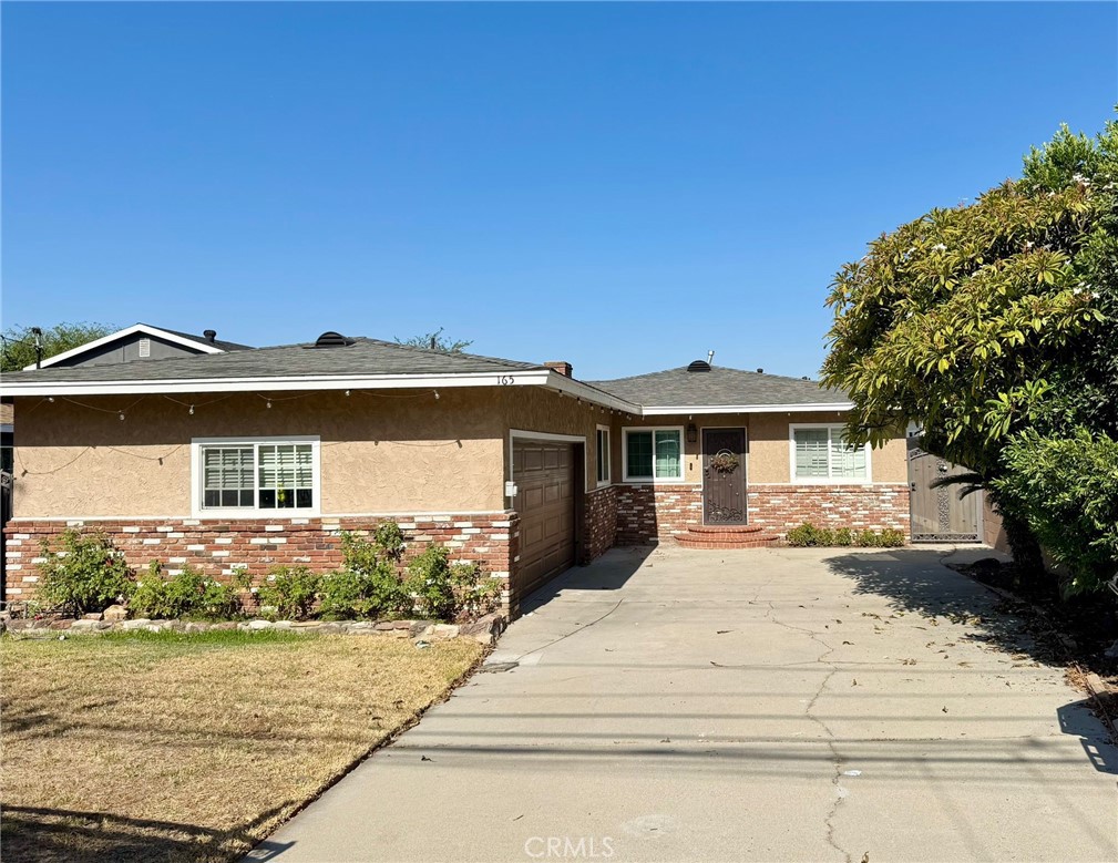 165 N Pasadena Avenue