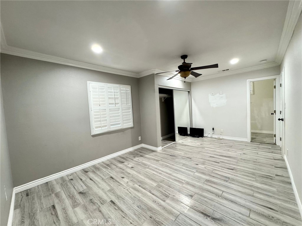 165 N Pasadena Avenue