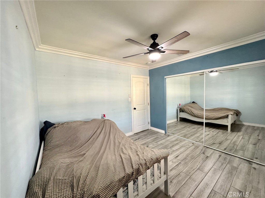 165 N Pasadena Avenue