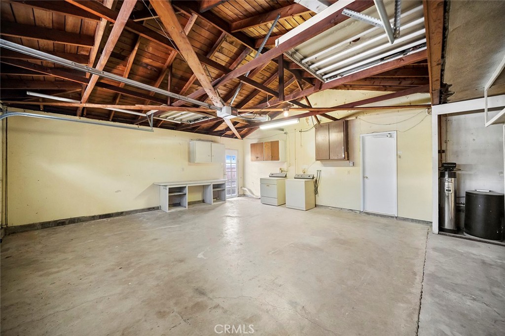 312 Faxina Avenue