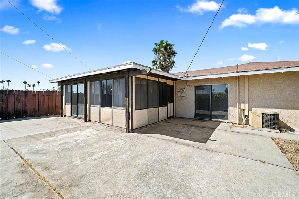 312 Faxina Avenue