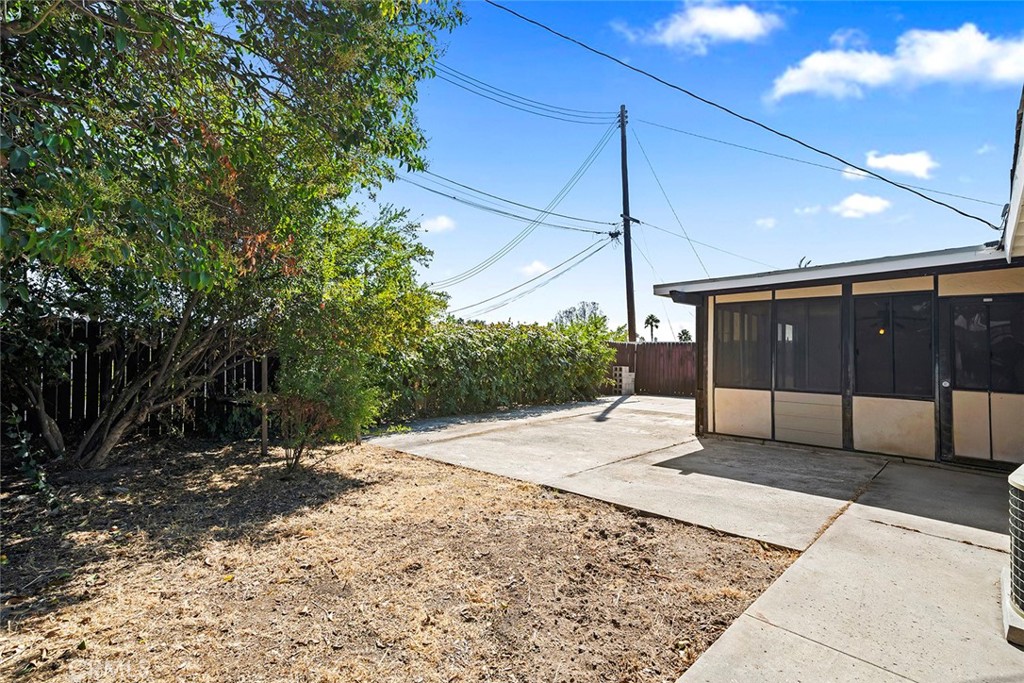 312 Faxina Avenue