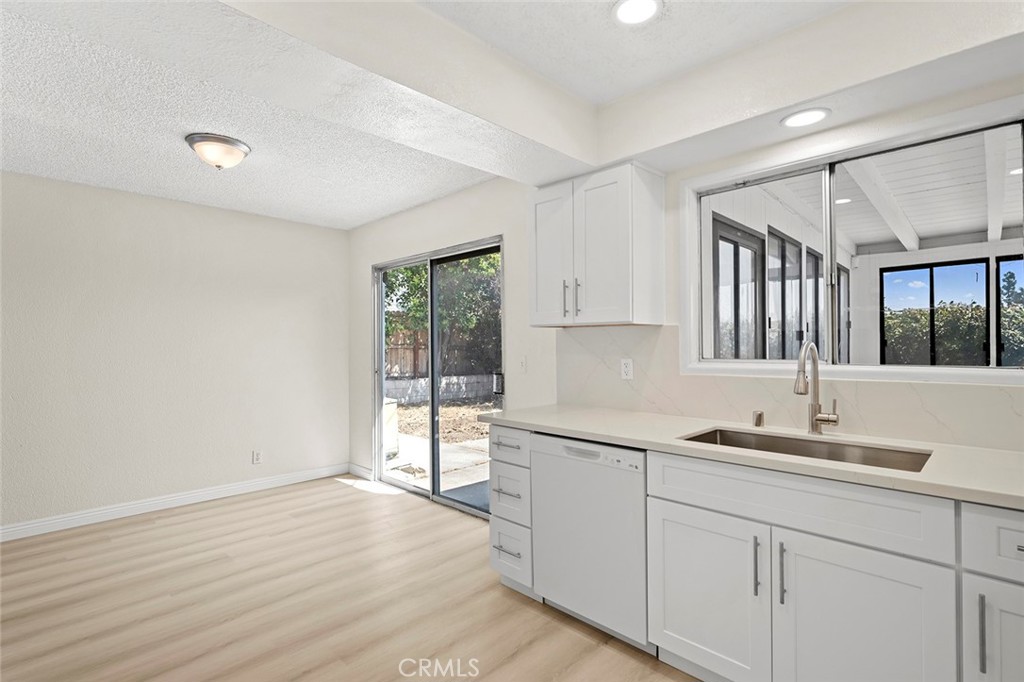 312 Faxina Avenue