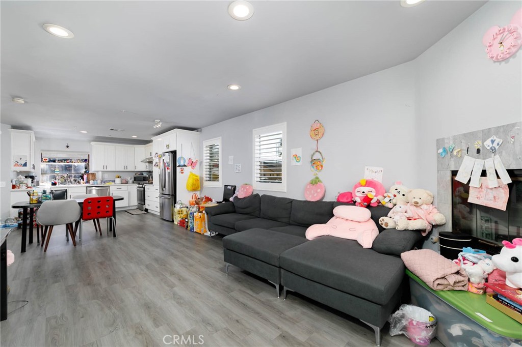 724 S Sierra Vista Avenue A