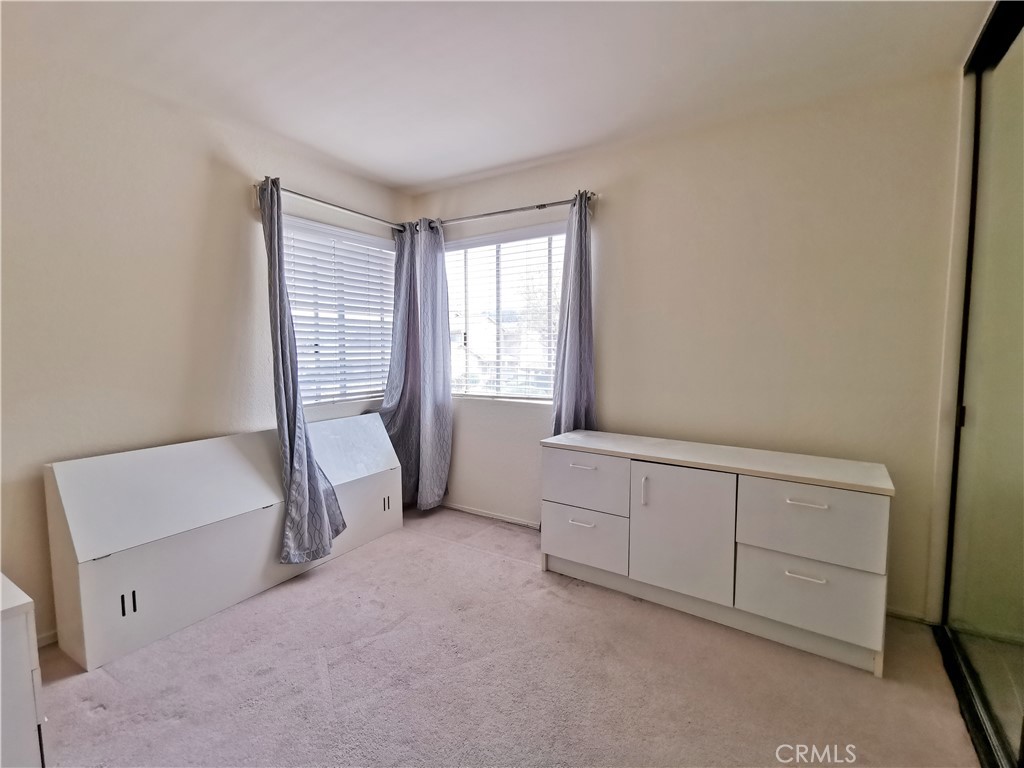 1874 Camberley Lane 203