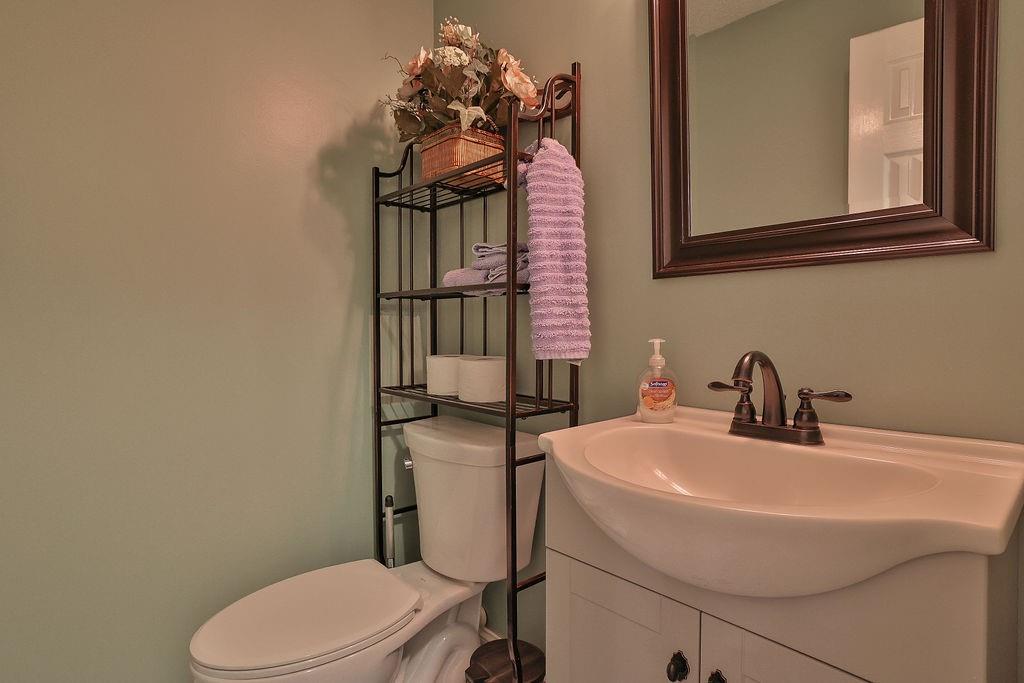 243 Boogers Hill Road