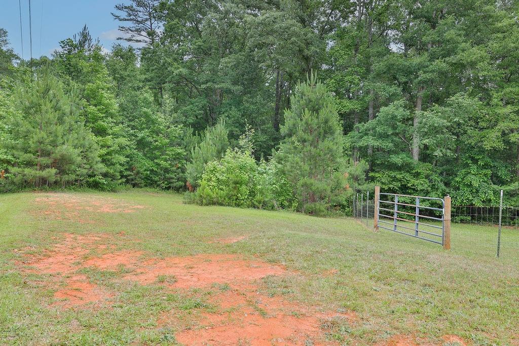 243 Boogers Hill Road