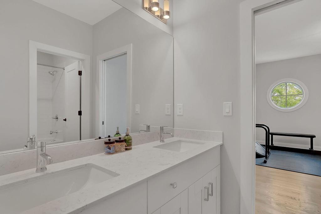 1126 Blackshear Drive