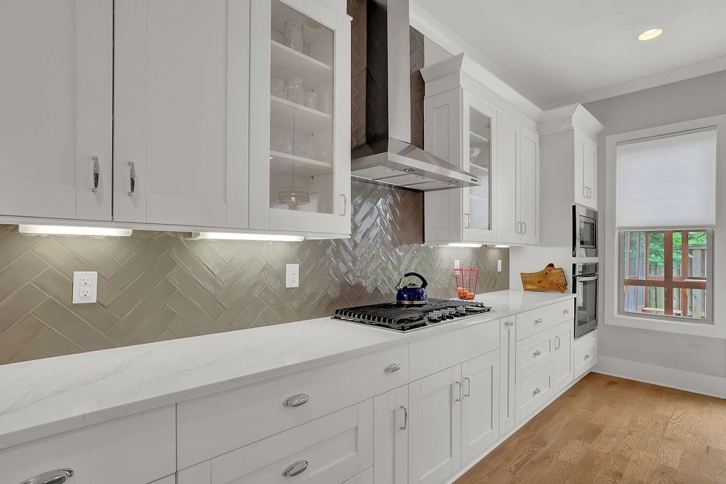 1126 Blackshear Drive