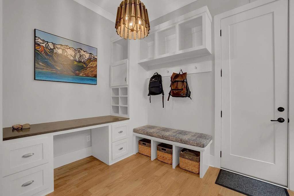 1126 Blackshear Drive