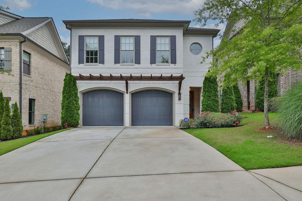 1126 Blackshear Drive